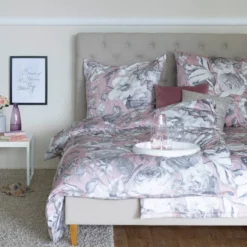 Parure De Lit En Satin Mako Sophie 20 Parure De Lit En Satin Mako Sophie -Pas Cher Zen Repos Magasin 1000126891 180727 15433513 MOOD GALLERYIMAGES P000000001000126891 mood