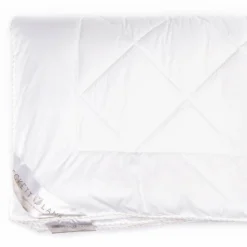 Couette Simple 4 Saisons Gold 12 Couette Simple 4 Saisons Gold -Pas Cher Zen Repos Magasin 1000255675 210330 15493000066 DETAILS P000000001000255675