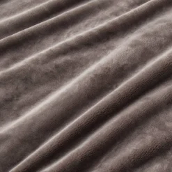 Couverture Polaire HUGS & KISSES 13 Couverture Polaire HUGS & KISSES -Pas Cher Zen Repos Magasin 1000399346 230801 040 DETAILS P000000001000399346