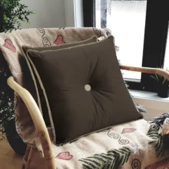 Coussin Décoratif Carré En Velours -Pas Cher Zen Repos Magasin 17a65e0f7e6f4541819c9045da04d64f