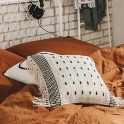 Housse De Coussin Bahati -Pas Cher Zen Repos Magasin 1ab4da220097457c821b441844713a22