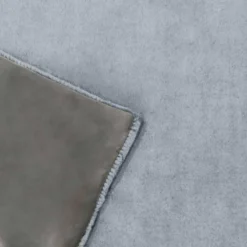 Plaid Gris Givré 130x170 Cm - LEVY 11 Plaid Gris Givré 130x170 Cm - LEVY -Pas Cher Zen Repos Magasin 1c1c7e126bae429699b8959ebb9ae7eb 1