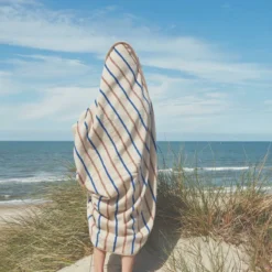 Serviette à Capuche Blanc -Pas Cher Zen Repos Magasin 220ca5068dbc409f9e7c0e5ab3f65321