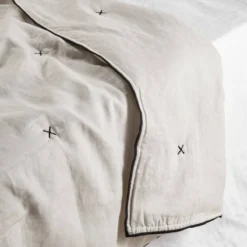 Couvre-lit Matelassé CARLINA -Pas Cher Zen Repos Magasin 24e178163599460fae7e6012d8967e00