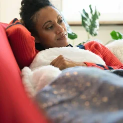 Plaid Gris Cœurs Dorés En Lot De 5 -Pas Cher Zen Repos Magasin 2bb3248ad2fc43e19b2d52ba3ce79bfe 2