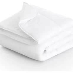 Guy Laroche Couette Polyester Effet Duvet 300 Gr/m2