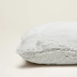 Housse De Coussin BIANCA -Pas Cher Zen Repos Magasin 6e7f53363cfb47e2bc85fb37146a5cc4