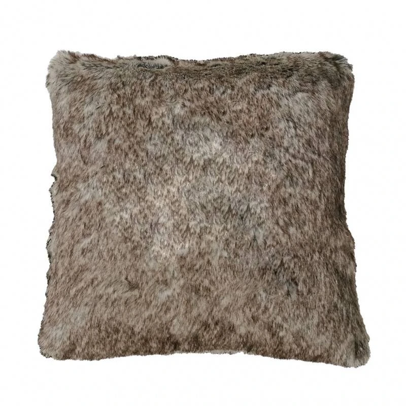 Lot Plaid + 2 Coussins Fausse Fourrure 6 Lot Plaid + 2 Coussins Fausse Fourrure – Image 4