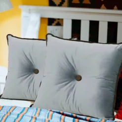 Coussin Décoratif Carré En Velours -Pas Cher Zen Repos Magasin 9f607b11ab3346bb8f3127df4e5b8588