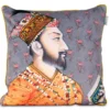 Maharaja Housse De Coussin Décoratif -Pas Cher Zen Repos Magasin a6942cd008e24866bad1b5068b13ddbe.cropped 96 278 1847 1694.processed
