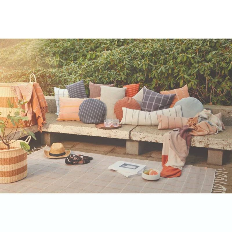 Couverture Brun 4 Couverture Brun – Image 2