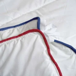 Couette 4 Saisons 3 Couettes En 1 -Pas Cher Zen Repos Magasin d85d8a11fee9449dad793e123a96cdad