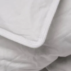 Couette été 90% Duvet De Canard Légère -Pas Cher Zen Repos Magasin e30dc5b6e3b14422bf406164afa56d4f