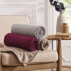 Plaid En Polaire à Point Cheval -Pas Cher Zen Repos Magasin ed938fb298de42ebb3a77d71689bec91